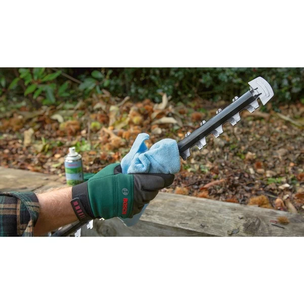 Bosch Akku-Heckenschere Universal HedgeCut 36V-65-28 Solo 8 Bosch Akku-Heckenschere Universal HedgeCut 36V-65-28 Solo – Bild 6