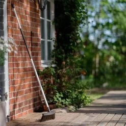 Fiskars Light Besen -Gartenwerkzeuge Geschäft Fiskars Light Besen@@1412278 2