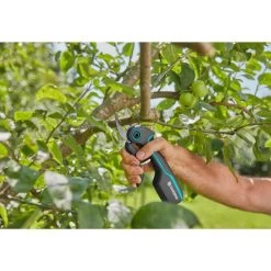 GARDENA Akku-unterstützte Gartenschere AssistCut 17 GARDENA Akku-unterstützte Gartenschere AssistCut -Gartenwerkzeuge Geschäft GARDENA Akku unterst tzte Gartenschere AssistCut@@1806140 7